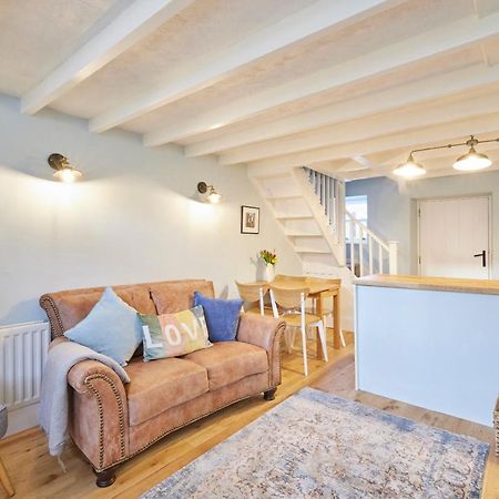 Host & Stay - Honey Cottage Hinderwell 외부 사진