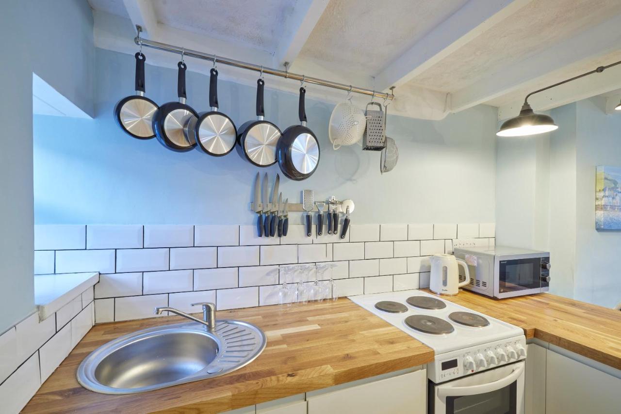 Host & Stay - Honey Cottage Hinderwell 외부 사진
