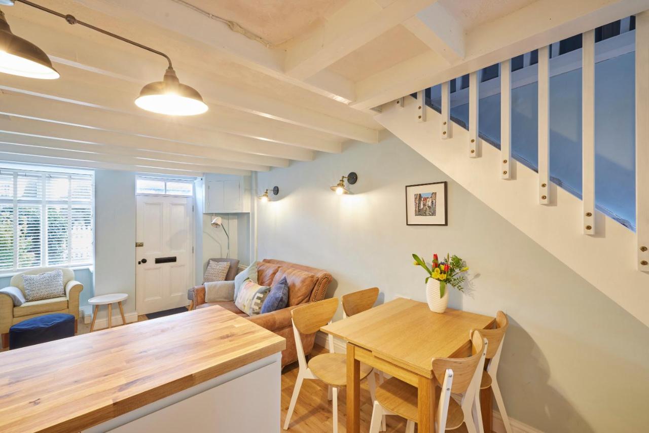 Host & Stay - Honey Cottage Hinderwell 외부 사진